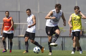 Paulo Andr e Alex durante o treino desta manh no CT Joaquim Grava, no Parque Ecolgico do Tiete, o prximo jogo ser contra o Ava, amanh, domingo, dia 30/10, no Pacaembu, vlida pela 32 rodada do Brasileiro 2011