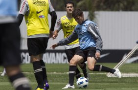Alex durante o treino desta manh no CT Joaquim Grava, no Parque Ecolgico do Tiete, o prximo jogo ser contra o Amrica-MG, domingo, dia 05/11, no Parque do Sabia, em Uberlandia/MG, vlida pela 33 rodada do Brasileiro 2011