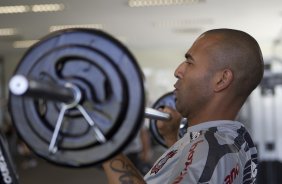 Emerson durante o treino desta manh no CT Joaquim Grava, no Parque Ecolgico do Tiete, o prximo jogo ser contra o Amrica-MG, domingo, dia 05/11, no Parque do Sabia, em Uberlandia/MG, vlida pela 33 rodada do Brasileiro 2011