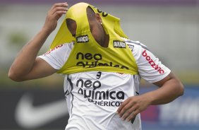 Adriano durante o treino desta tarde no CT Joaquim Grava, no Parque Ecolgico do Tiete, o prximo jogo ser contra o Atltico-PR, domingo, dia 12/11, no estdio do Pacaembu, vlida pela 34 rodada do Brasileiro 2011
