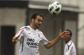 Danilo durante o treino desta tarde no CT Joaquim Grava, no Parque Ecolgico do Tiete, o prximo jogo ser contra o Atltico-PR, domingo, dia 12/11, no estdio do Pacaembu, vlida pela 34 rodada do Brasileiro 2011