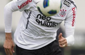 Leandro Castn durante o treino desta tarde no CT Joaquim Grava, no Parque Ecolgico do Tiete, o prximo jogo ser contra o Atltico-PR, domingo, dia 12/11, no estdio do Pacaembu, vlida pela 34 rodada do Brasileiro 2011