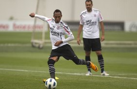Liedson durante o treino desta tarde no CT Joaquim Grava, no Parque Ecolgico do Tiete, o prximo jogo ser contra o Atltico-PR, domingo, dia 12/11, no estdio do Pacaembu, vlida pela 34 rodada do Brasileiro 2011