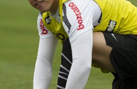 Willian durante o treino desta tarde no CT Joaquim Grava, no Parque Ecolgico do Tiete, o prximo jogo ser contra o Atltico-PR, domingo, dia 12/11, no estdio do Pacaembu, vlida pela 34 rodada do Brasileiro 2011