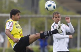 Moradei e Morais durante o treino desta tarde no CT Joaquim Grava, no Parque Ecolgico do Tiete, o prximo jogo ser contra o Atltico-MG, domingo dia 20/11, no estdio do Pacaembu, vlida pela 36 rodada do Brasileiro 2011