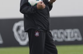 Tite durante o treino desta tarde no CT Joaquim Grava, no Parque Ecolgico do Tiete, o prximo jogo ser contra o Atltico-MG, domingo dia 20/11, no estdio do Pacaembu, vlida pela 36 rodada do Brasileiro 2011