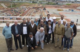 O presidente do Corinthians Andres Sanchez visita esta manha, as obras do futuro estdio do Corinthians, que ser palco da abertura da Copa do Mundo 2014 - So Paulo/Brasil - 19/11/2011