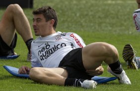 Alex durante o treino desta manhã no CT Joaquim Grava, no Parque Ecológico do Tiete, o próximo jogo será contra o Figueirense/SC, domingo dia 26/11, no estádio Orlando Scarpelli, válida pela 37ª rodada do Brasileirão 2011