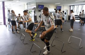 Adriano durante o treino desta manh no CT Joaquim Grava, no Parque Ecolgico do Tiete, o prximo jogo ser contra o Figueirense/SC, domingo dia 26/11, no estdio Orlando Scarpelli, vlida pela 37 rodada do Brasileiro 2011