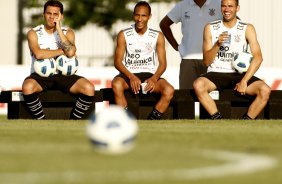 Fabio Santos,Liedson e Leandro Castn durante Treino do Corinthians realizado no Centro de treinamento joaquim Grava