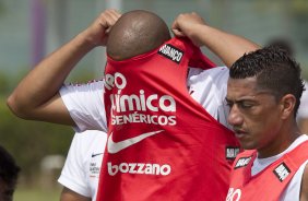 Adriano durante o treino desta manh no CT Joaquim Grava, no Parque Ecolgico do Tiete, o prximo jogo ser contra o Figueirense/SC, amanh, domingo dia 27/11, no estdio Orlando Scarpelli, vlida pela 37 rodada do Brasileiro 2011