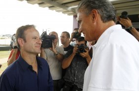O técnico Tite do Corinthians e o Piloto de Formula 1 Rubens Barrichello durante treino realizado no CT Joaquim Grava