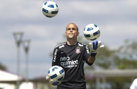 Julio Cesar durante o treino desta manh no CT Joaquim Grava, no Parque Ecolgico do Tiete, o prximo jogo ser contra o Palmeiras, domingo, dia 04/12, no estdio do Pacaembu, vlida pela 38 rodada, a ltima, do Brasileiro 2011