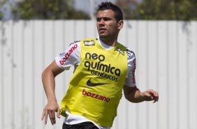 Leandro Castn durante o treino desta manh no CT Joaquim Grava, no Parque Ecolgico do Tiete, o prximo jogo ser contra o Palmeiras, domingo, dia 04/12, no estdio do Pacaembu, vlida pela 38 rodada, a ltima, do Brasileiro 2011