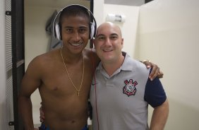 Denner nos vestirios antes da partida entre Corinthians x Fluminense, realizada esta manh no estdio do Pacaembu, deciso da Copa So Paulo de Juniores 2012