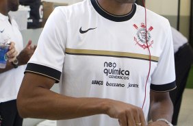Luis Ramirez nos vestirios antes da partida entre Corinthians x Bragantino/SP, realizada esta tarde no estdio do Pacaembu, pela 5 rodada do Campeonato Paulista de 2012