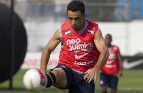 Gilsinho durante o treino desta tarde no CT Joaquim Grava, no Parque Ecolgico do Tiete. O prximo jogo da equipe ser amanh, quarta-feira, dia 08/02, contra o Mogi Mirim, no Estdio Romildo Vitor Gomes Ferreira, pela 6 rodada do Campeonato Paulista 2012