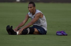 Liedson durante o treino desta tarde no CT Joaquim Grava, no Parque Ecolgico do Tiete. O prximo jogo da equipe ser amanh, quarta-feira, dia 08/02, contra o Mogi Mirim, no Estdio Romildo Vitor Gomes Ferreira, pela 6 rodada do Campeonato Paulista 2012