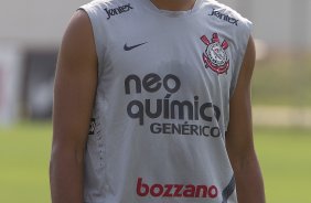 O zagueiro Wallace que volta ao time titular no lugar de Chico durante o treino desta tarde no CT Joaquim Grava, no Parque Ecolgico do Tiete. O prximo jogo da equipe ser amanh, quarta-feira, dia 08/02, contra o Mogi Mirim, no Estdio Romildo Vitor Gomes Ferreira, pela 6 rodada do Campeonato Paulista 2012