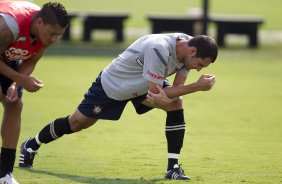 Ralf e Danilo durante o treino desta tarde no CT Joaquim Grava, no Parque Ecolgico do Tiete. O prximo jogo da equipe ser amanh, quarta-feira, dia 08/02, contra o Mogi Mirim, no Estdio Romildo Vitor Gomes Ferreira, pela 6 rodada do Campeonato Paulista 2012