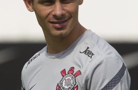 Alex durante o treino desta tarde no CT Joaquim Grava, no Parque Ecolgico do Tiete. O prximo jogo da equipe ser domingo, dia 12/02, contra o So Paulo, no Pacaembu, pela 7 rodada do Campeonato Paulista 2012