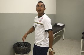 Jorge Henrique nos vestirios antes da partida entre Corinthians x So Paulo, realizada esta tarde no estdio do Pacaembu, pela 7 rodada do Campeonato Paulista de 2012