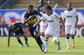 Durante a partida entre So Caetano/SP x Corinthians, realizada esta tarde no estdio Anacleto Campanella, em So Caetano do Sul/SP, pela 8 rodada do Campeonato Paulista de 2012