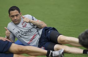 Chico durante o treino desta manh no CT Joaquim Grava, no Parque Ecolgico do Tiete. O prximo jogo da equipe ser quarta-feira, dia 29/02, contra a Catanduvense, no estdio do Pacaembu, pela 11 rodada do Campeonato Paulista 2012