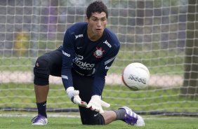 Henrique durante o treino desta manh no CT Joaquim Grava, no Parque Ecolgico do Tiete. O prximo jogo da equipe ser quarta-feira, dia 29/02, contra a Catanduvense, no estdio do Pacaembu, pela 11 rodada do Campeonato Paulista 2012