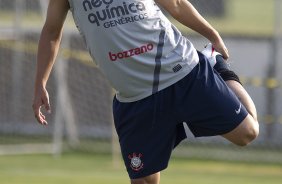 Douglas durante treino desta tarde no CT Joaquim Grava, no Parque Ecolgico do Tiete. O prximo jogo da equipe ser amanh, sbado, dia 10/03, contra o Guarani/SP, pela 13 rodada do Campeonato Paulista 2012