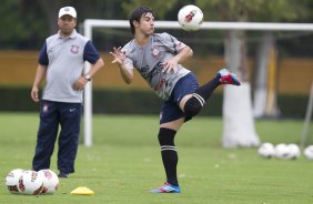 Willian durante o treino desta tarde no CT do Amrica, da Cidade do Mxico. O prximo jogo da equipe ser quarta-feira, dia 14/03, contra o Cruz Azul, do Mxico, pela 3 rodada da Copa Libertadores de Amrica 2012