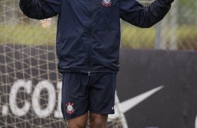 Bill durante treino desta tarde no CT Joaquim Grava, localizado no Parque Ecolgico do Tiete. O prximo jogo da equipe ser amanh, quarta-feira, dia 28/03, contra XV de Piracicaba, no Pacaembu, vlido pela 16 rodada do Campeonato Paulista 2012