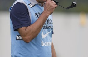 Tite durante treino desta tarde no CT Joaquim Grava, localizado no Parque Ecológico do Tiete. O próximo jogo da equipe será domingo, dia 01/04, contra Oeste de Itápolis, em Presidente Prudente, válido pela 17ª rodada do Campeonato Paulista 2012