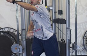 Leandro Castn durante treino desta manh no CT Joaquim Grava, localizado no Parque Ecolgico do Tiete. O prximo jogo da equipe ser domingo, dia 08/04, contra Paulista de Jundia, vlido pela 18 rodada do Campeonato Paulista 2012