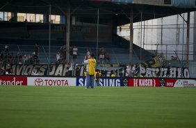 Torcida do Corinthians antes da partida entre Emelec, de Guayaquil/Ecuador x Corinthians, realizada esta noite no estdio George Capwell, jogo de ida vlido pelas oitavas de final da Copa Libertadores da Amrica 2012. Quayaquil - Equador - 02/05/2012