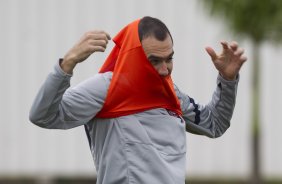 Danilo durante o treino realizado esta manh no CT Joaquim Grava, localizado no Parque Ecolgico do Tiete. O prximo jogo da equipe ser dia 16/05, em So Janurio, contra o Vasco da Gama, jogo de ida vlido pelas quartas de final da Copa Libertadores da Amrica 2012