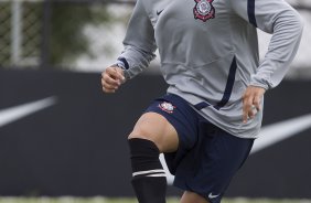 Ramon durante o treino realizado esta manhã no CT Joaquim Grava, localizado no Parque Ecológico do Tiete. O próximo jogo da equipe será dia 16/05, em São Januário, contra o Vasco da Gama, jogo de ida válido pelas quartas de final da Copa Libertadores da América 2012