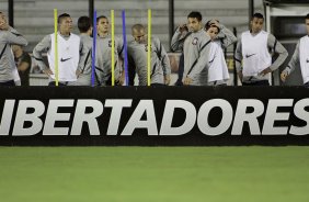 Jogadores do Corinthians durante treino realizado no estdio sao Janurio