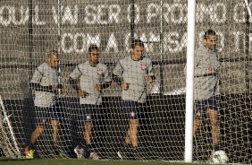 Emerson, Jorge Henrique, Fabio Santos e Danilo durante o treino realizado esta tarde no CT Joaquim Grava, localizado no Parque Ecológico do Tiete. O próximo jogo da equipe será domingo, dia 20/05, contra o Fluminense, no Pacaembu, abertura do Campeonato Brasileiro de 2012