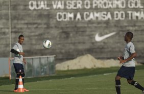 Liedson durante o treino realizado esta tarde no CT Joaquim Grava, localizado no Parque Ecológico do Tiete. O próximo jogo da equipe será domingo, dia 20/05, contra o Fluminense, no Pacaembu, abertura do Campeonato Brasileiro de 2012