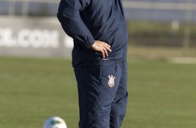 Tite durante o treino realizado esta tarde no CT Joaquim Grava, localizado no Parque Ecológico do Tiete. O próximo jogo da equipe será domingo, dia 20/05, contra o Fluminense, no Pacaembu, abertura do Campeonato Brasileiro de 2012