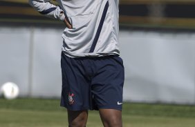Denner durante o treino realizado esta manhã no CT Joaquim Grava, localizado no Parque Ecológico do Tiete. O próximo jogo da equipe será amanhã, domingo, dia 20/05, contra o Fluminense, no Pacaembu, abertura do Campeonato Brasileiro de 2012