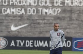 Emerson durante o treino realizado esta tarde no CT Joaquim Grava, localizado no Parque Ecológico do Tiete. O próximo jogo da equipe será quarta-feira a noite, dia 23/05, contra o Vasco da Gama, no Pacaembu, jogo de volta pela Copa Libertadores de América 2012