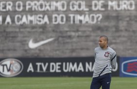 Emerson durante o treino realizado esta tarde no CT Joaquim Grava, localizado no Parque Ecológico do Tiete. O próximo jogo da equipe será quarta-feira a noite, dia 23/05, contra o Vasco da Gama, no Pacaembu, jogo de volta pela Copa Libertadores de América 2012