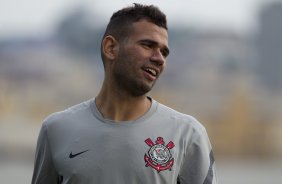 Leandro Castán durante o treino realizado esta tarde no CT Joaquim Grava, localizado no Parque Ecológico do Tiete. O próximo jogo da equipe será quarta-feira a noite, dia 23/05, contra o Vasco da Gama, no Pacaembu, jogo de volta pela Copa Libertadores de América 2012