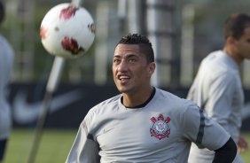 Ralf durante o treino realizado esta tarde no CT Joaquim Grava, localizado no Parque Ecolgico do Tiete. O prximo jogo da equipe ser quarta-feira a noite, dia 23/05, contra o Vasco da Gama, no Pacaembu, jogo de volta pela Copa Libertadores de Amrica 2012