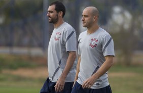 Danilo e Alessandro durante o treino realizado esta tarde no CT Joaquim Grava, localizado no Parque Ecológico do Tiete. O próximo jogo da equipe será amanhã, quarta-feira a noite, dia 23/05, contra o Vasco da Gama, no Pacaembu, jogo de volta pela Copa Libertadores de América 2012