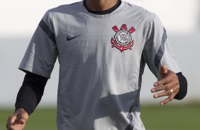 Liedson durante o treino realizado esta tarde no CT Joaquim Grava, localizado no Parque Ecolgico do Tiete. O prximo jogo da equipe ser domingo, dia 27/05, contra o Atltico-MG, no estdio Independncia em Belo Horizonte, vlido pela segunda rodada do Campeonato Brasileiro 2012