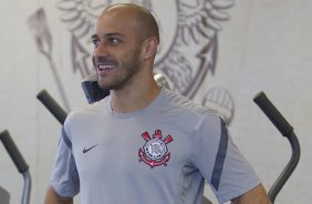 Alessandro durante o treino realizado esta manhã na academia de musculacao no CT Joaquim Grava, localizado no Parque Ecológico do Tiete. O próximo jogo da equipe será quinta-feira, dia 07/06, contra o Figueirense/SC, no estádio do Pacaembu, válido pela terceira rodada do Campeonato Brasileiro 2012