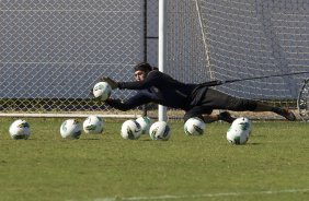 Cassio durante o treino realizado esta manh no CT Joaquim Grava, localizado no Parque Ecolgico do Tiete. O prximo jogo da equipe ser quinta-feira, dia 07/06, contra o Figueirense/SC, no estdio do Pacaembu, vlido pela terceira rodada do Campeonato Brasileiro 2012